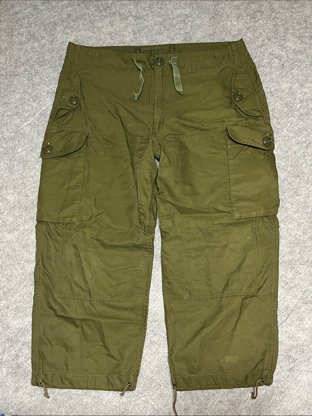'80s Men’s Military Olive Green Cargo Pants